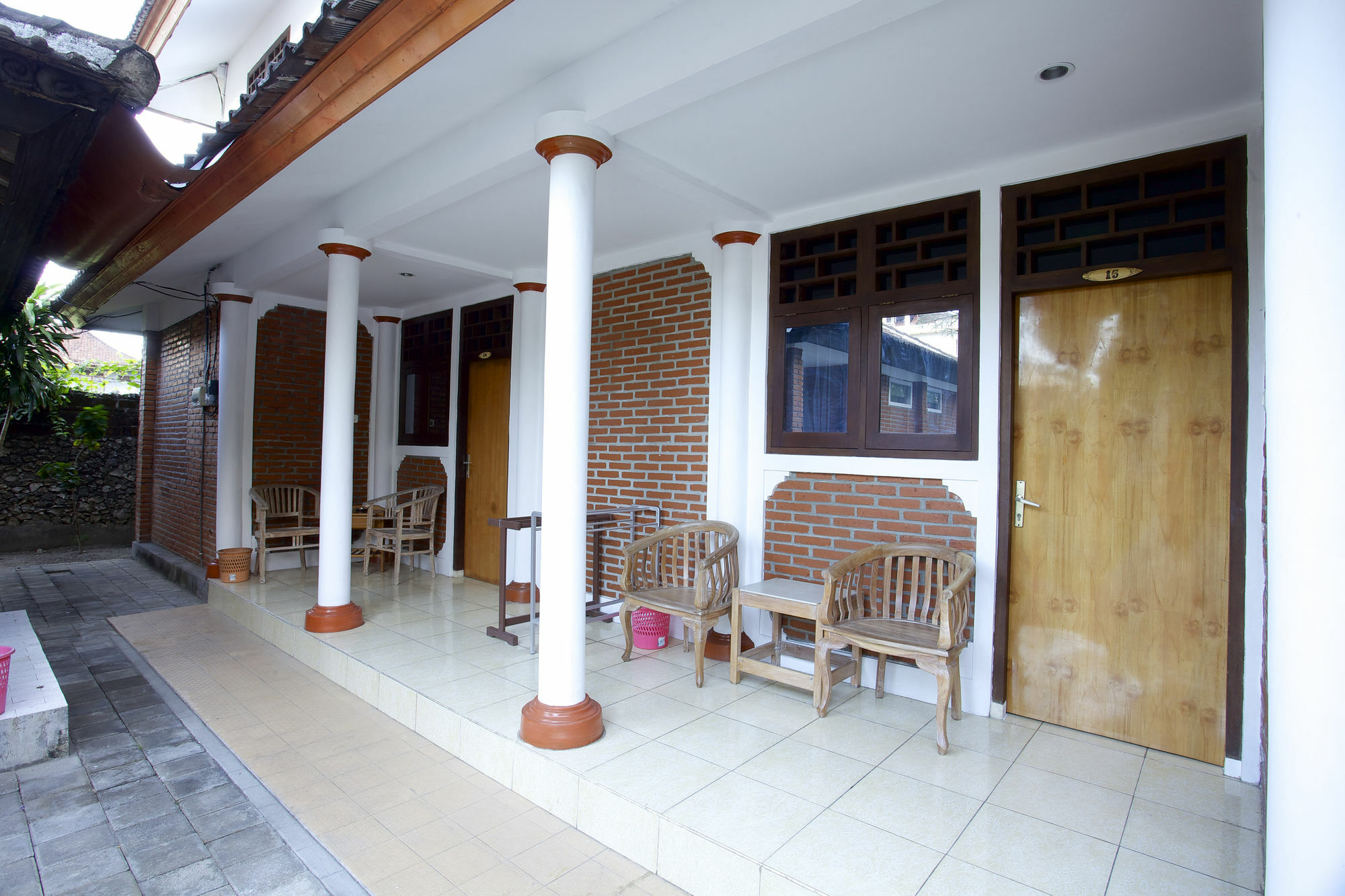Ayu Lili Garden Hotel Kuta Kuta Lombok Exterior foto